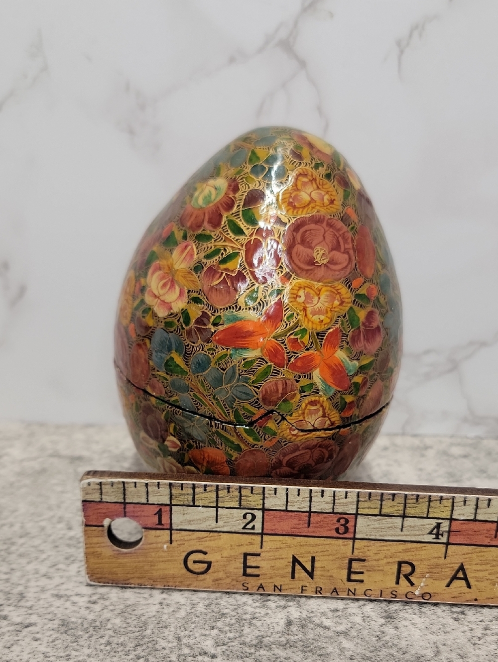 vintage large lacquer egg shaped box - Picture 10 of 10